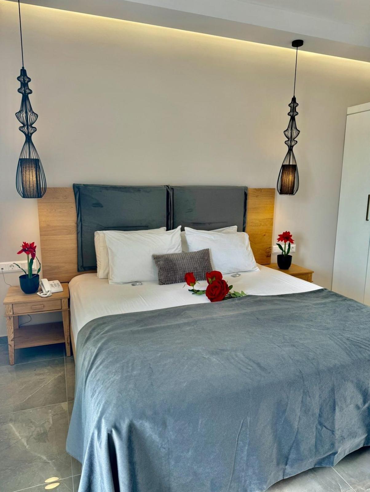 Hotel Sarantis 3*
