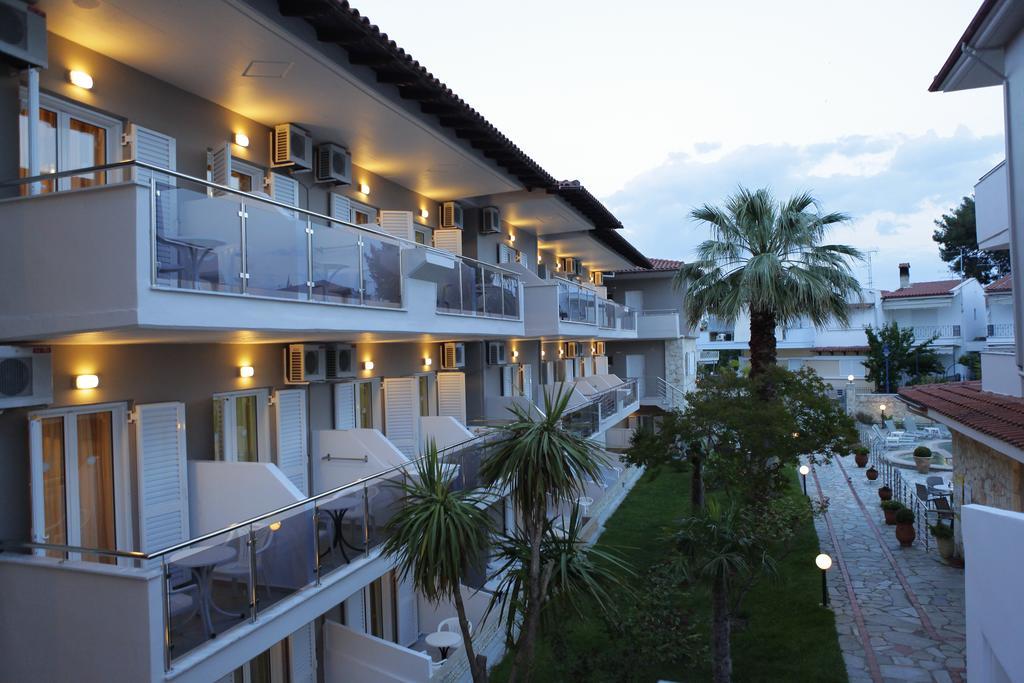 Hotel Sarantis 3*